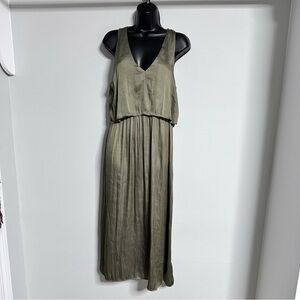 H&M Olive Green Midi Dress Satiny V Neck Sleeveless Pullover Cocktail Dressy 10